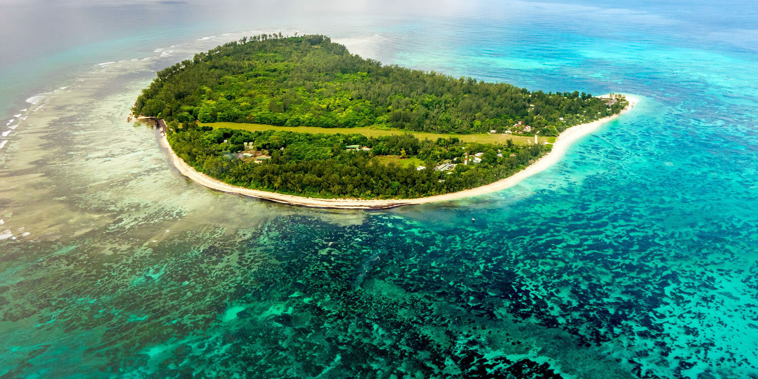 Denis Eiland, eiland in de Seychellen