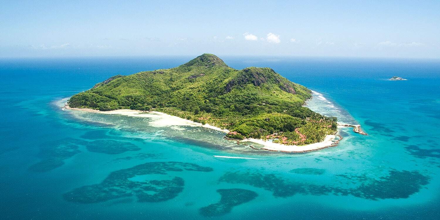 Святая Анна, остров на Сейшельских островах.