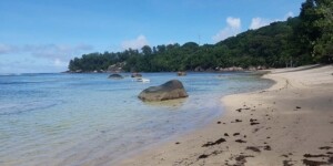 Anse aux Courbes, Strand auf Mahe, Seychellen