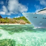 Cruiseschip in de Seychellen