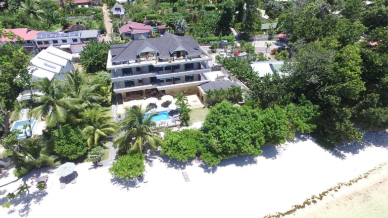 Crown Beach Seychelles 13 101530272 768x432