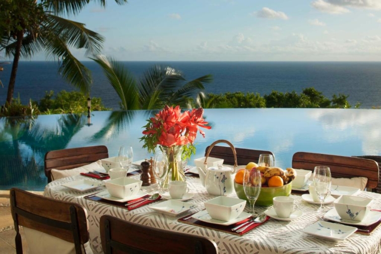 Residence on the Rocks 8 106195311 768x512