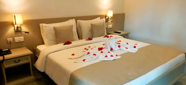 Le Relax Beach Resort 10 118794565 3027391417382990 955290689559159436 n 768x353