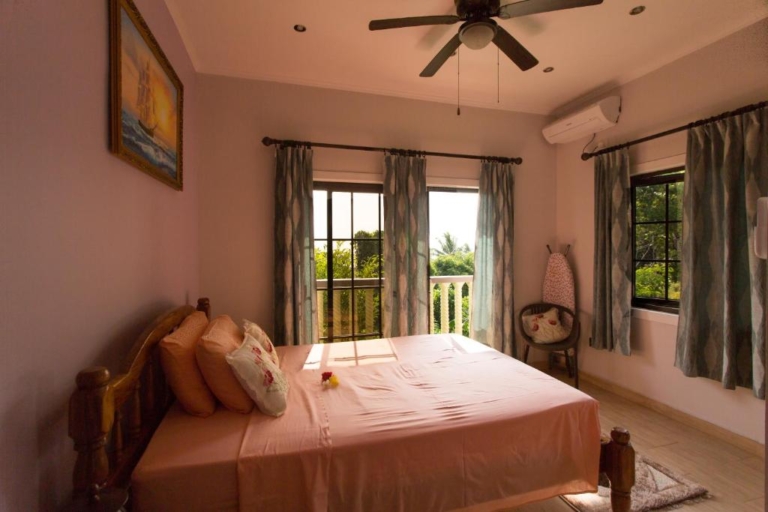 Belle Montagne Holiday 6 127949272 768x512