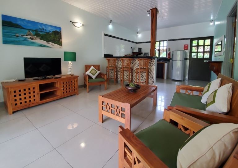 Cabane Des Anges 5 155320677 1817287185094830 8354942788356410731 n 768x541