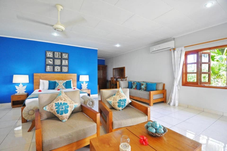 Villa de Mer 6 176486167 4587872144563512 1688601812775734714 n 768x510