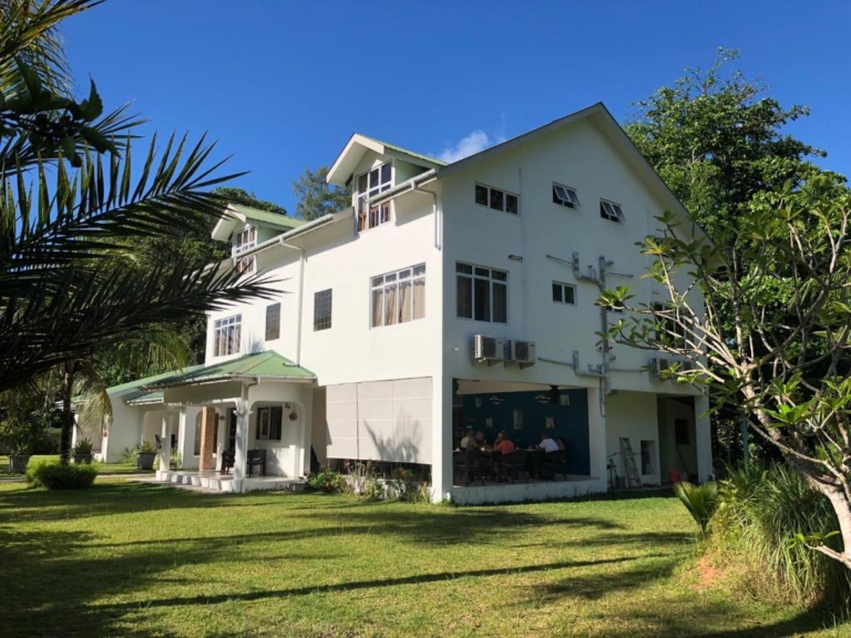 La Modestie 12 180920756 768x576