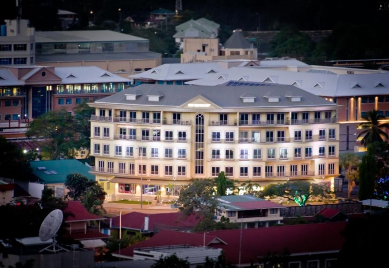 Seiten 2 199194438 768x530