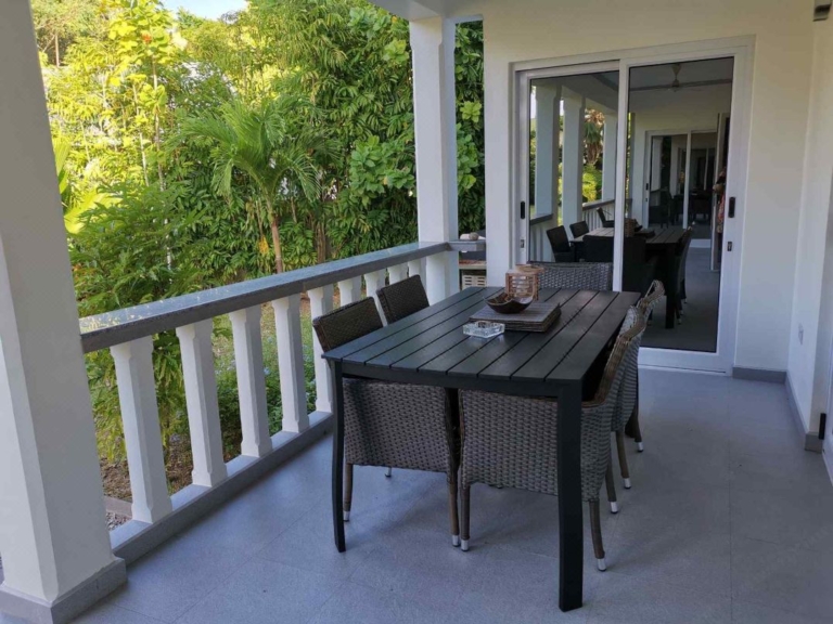 Island Charm Of Praslin 5 200a1b000001bz49h7192 Z 1080 808 R5 D 768x576