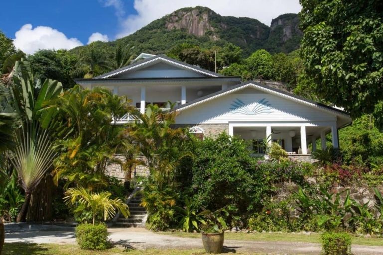 Maison de Jardin 9 247510400 768x512