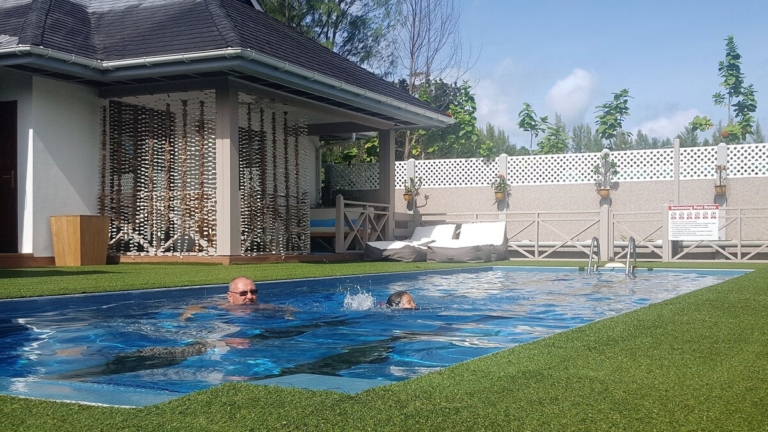 Les 4 Etoiles Holiday Villas 12 25847612 768x432