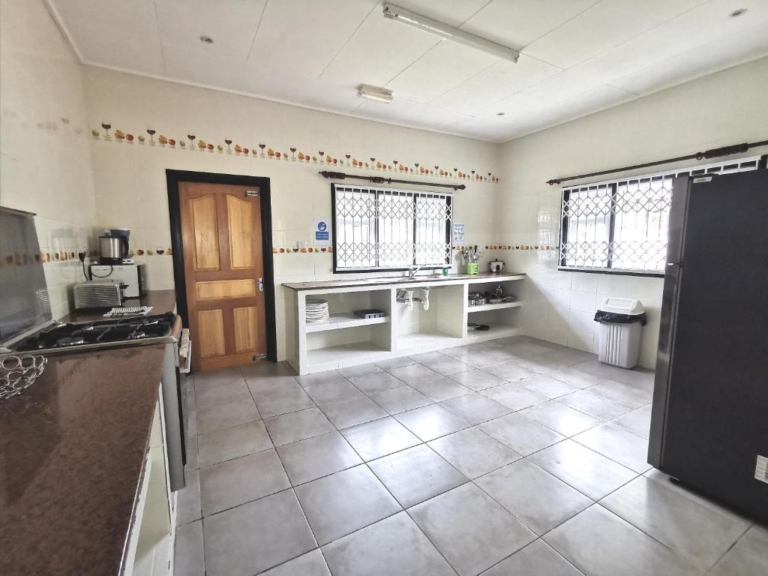 Seiten 6 292047081 768x576