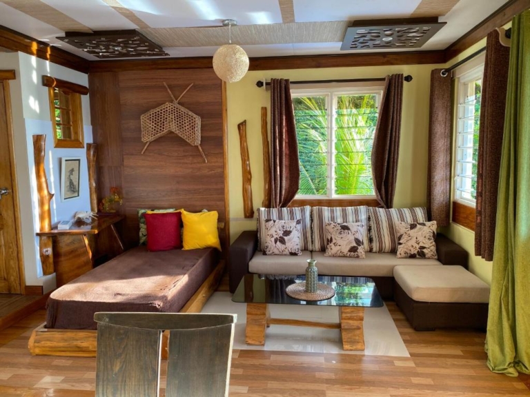 Mouggae Blues 12 293924607 768x576