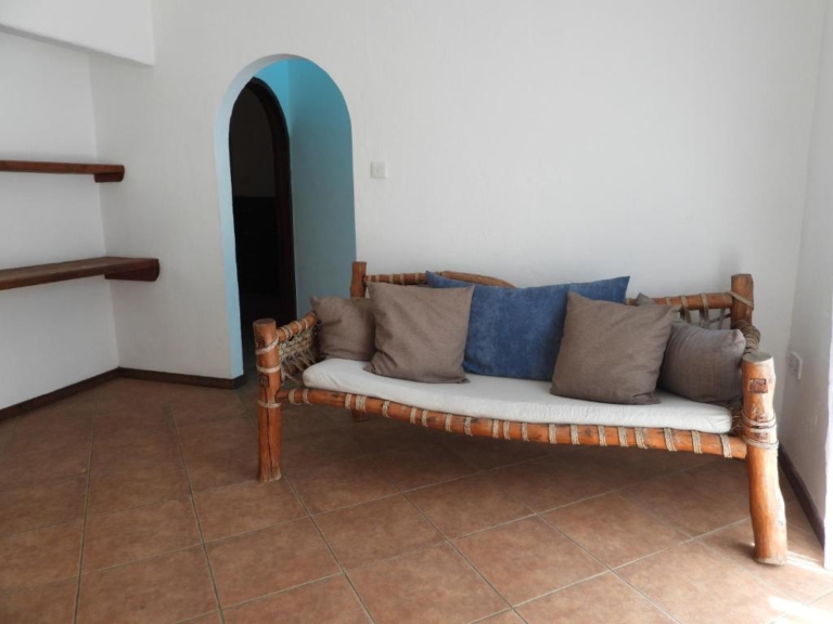 Seiten 9 299106008 768x576