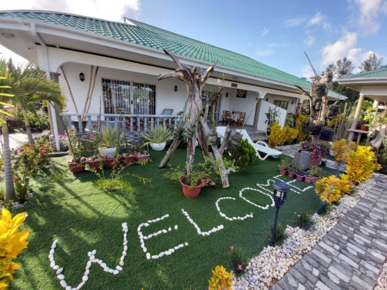 Leo petit villa 12 299915890 768x576