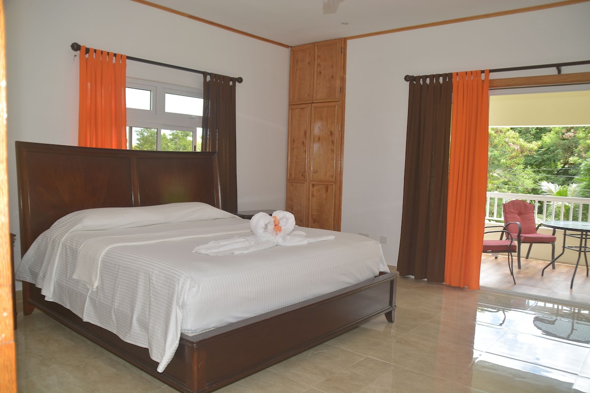 Julie's Holiday Home 5 2ea2783f