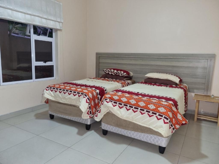 Seiten 7 321708774 768x576