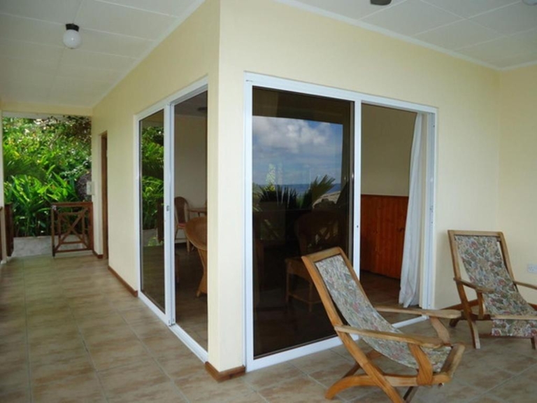 Devon Residence 8 32565463 768x576