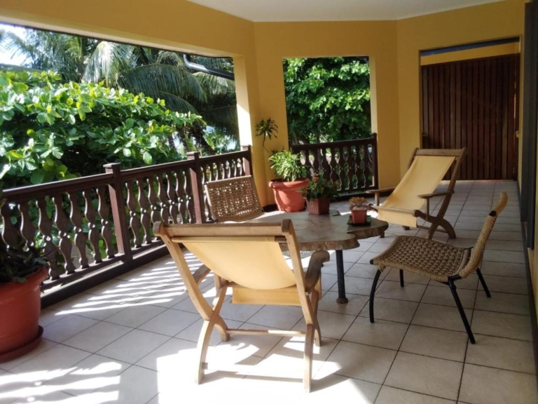 Pied dans L'eau 12 345918664 768x576