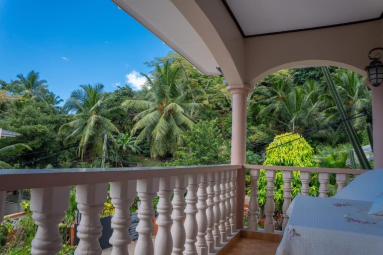 Chez Benoit 7 349416557 768x512