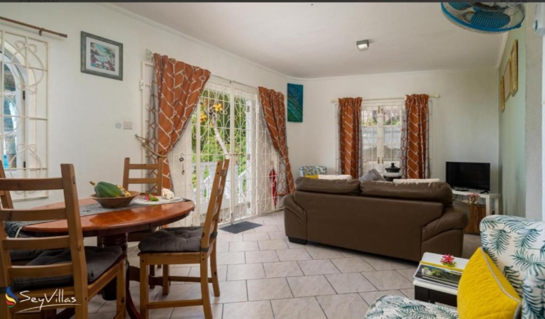 Seiten 8 367650578 768x449