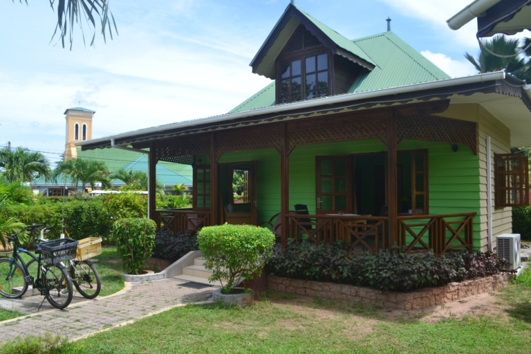 Villa Creole 6 49614585 2174383152822852 8774866701125681152 n 768x512