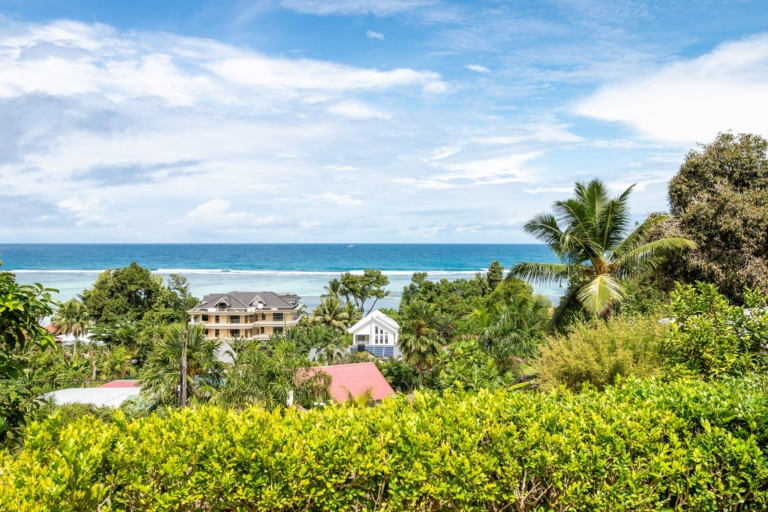 Blue Horizon Villas 12 53369472 418092968943291 2318275019685232640 n 768x512