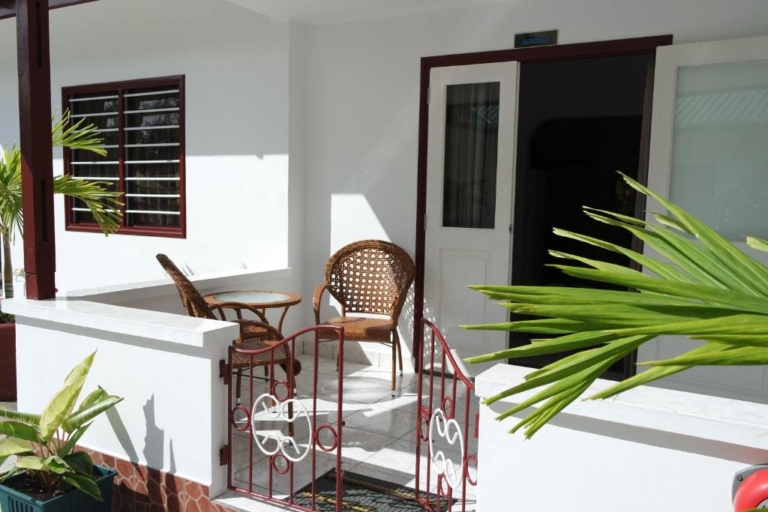 Roche Kerlan Apartments 9 54174591 768x512