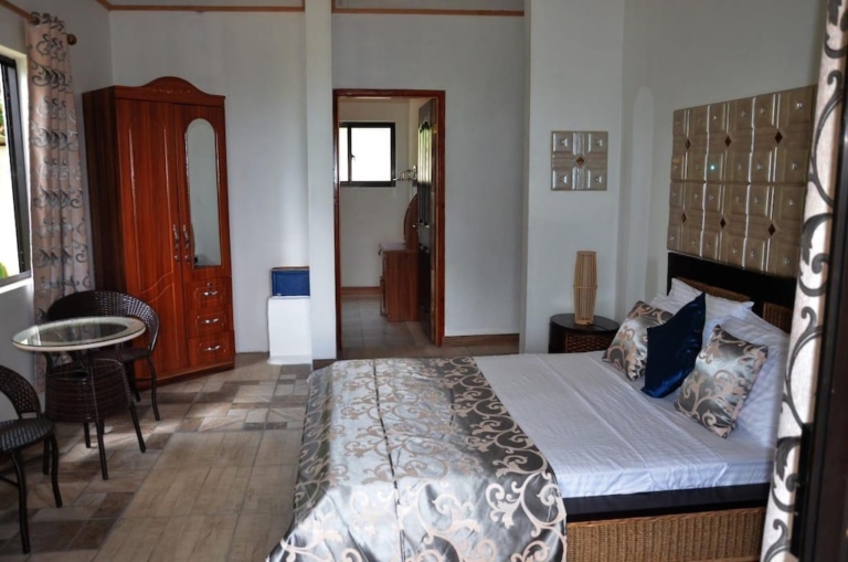 Mont Buxton Villa 11 6238265 18120112550070051527 768x509