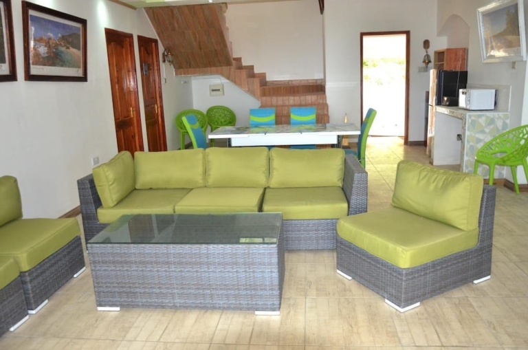 Mont Buxton Villa 9 6238265 18120112550070051533 768x509