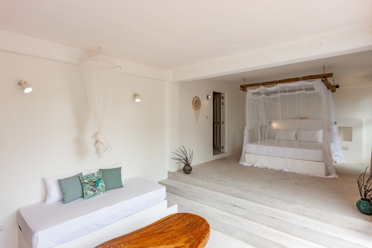 La Pointe Beach Hut 8 72961315 1291319354380583 8492361258681499648 n 768x512