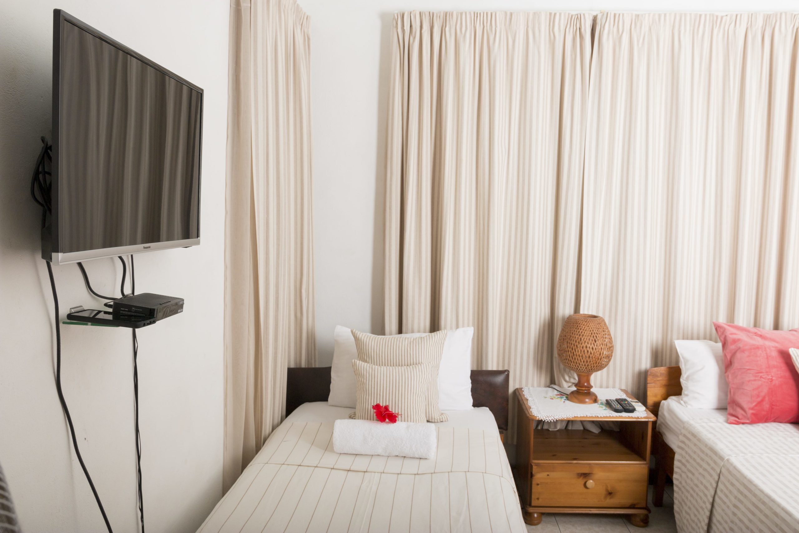 Le Manglier Selbstversorgung 2 IMG 2617 min scaled 1