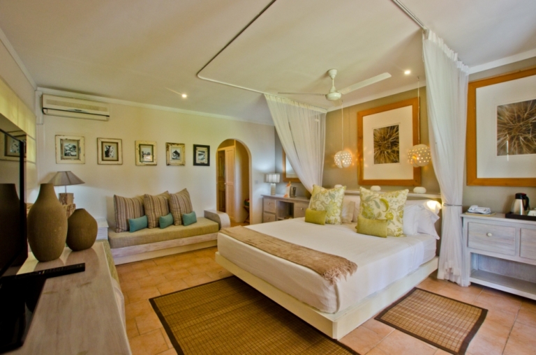 Indian Ocean Lodge 10 Interior Room 768x509