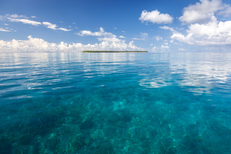 alphonse island home the island 4col 3rd 33percent 1 photo alphonse island destination with clear blue water and clouds 768x513