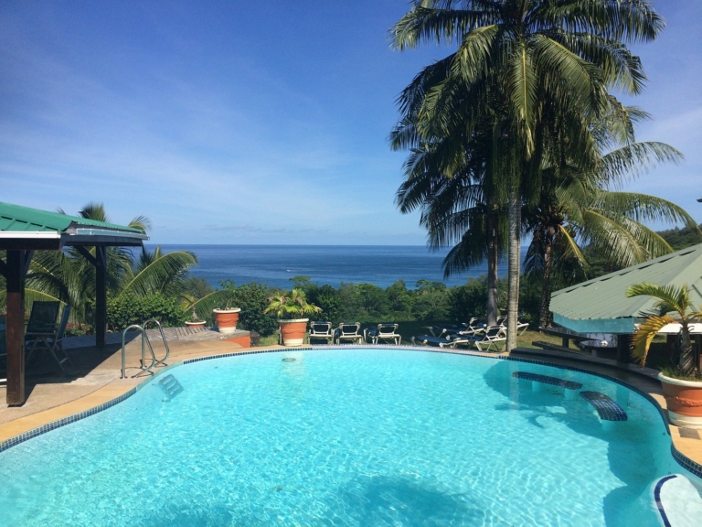 Anse Takamaka View 17 anse takamaka view pool mit aussicht auf 1 768x576