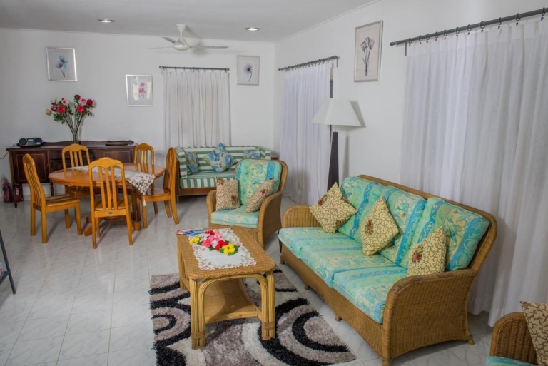 Seiten 4 e598ac49 a933 43d7 aa3f bdc5a03ce811 768x513