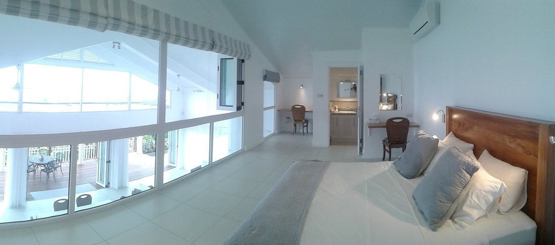 le sans souci guesthouse 6