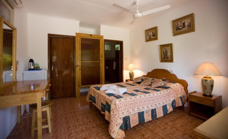 Chez Marston 7 portfolio 3 768x469