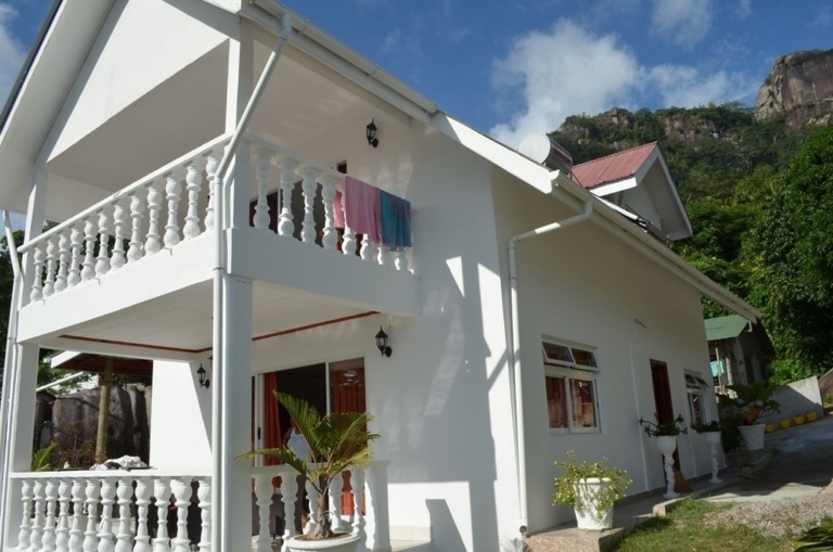 Touch Down Villa 12 touchdown villa 5 768x509