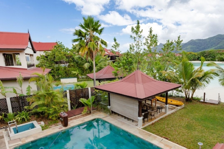 Spas Villa 10 220p180000014oqkv2C2A Z 1080 808 R5 D 1 768x512