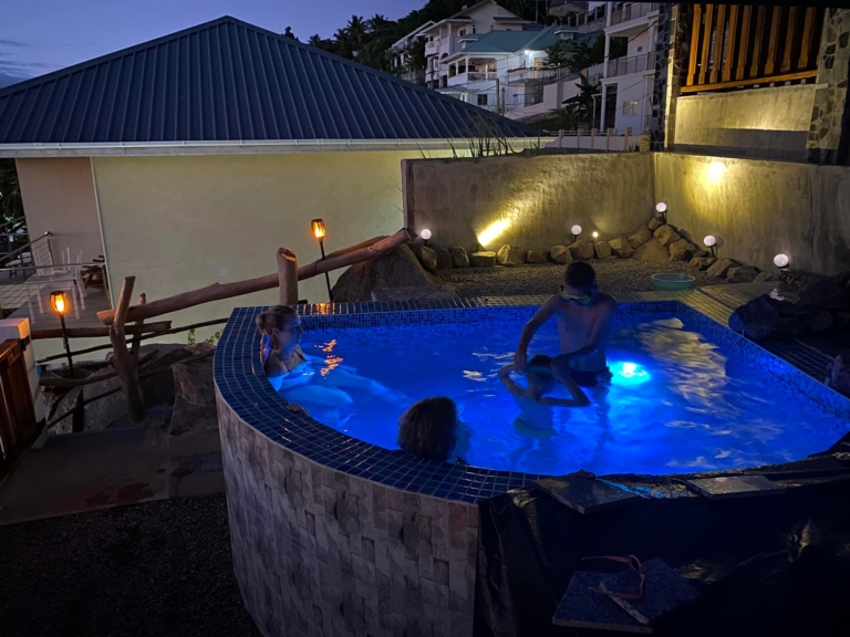 SeyView Apartments 17 277535362 10158836144891169 619384811080691230 n 768x576