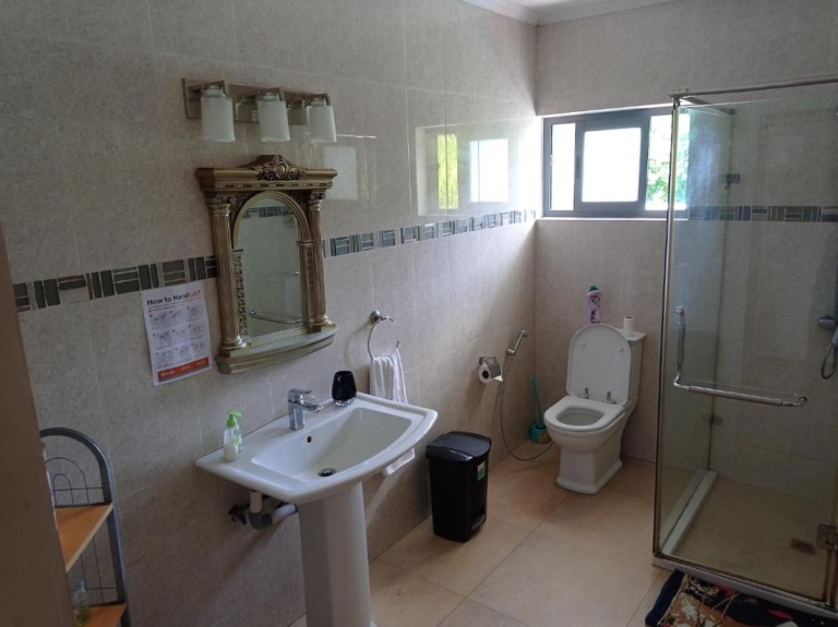 Seiten 5 339947174 768x575