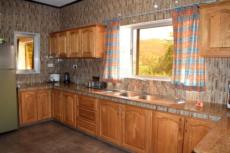 Zeph Selbstversorgung 12 37295171 240430543347547 3788137498392133632 n 768x512