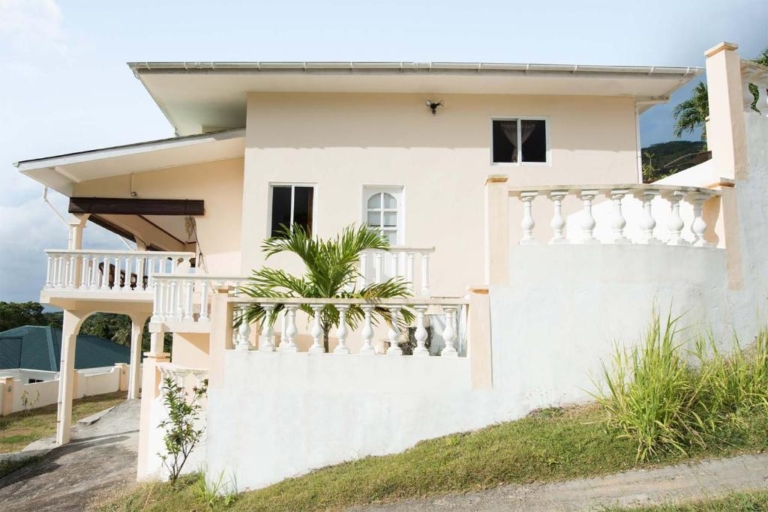 Megan House 10 84113553 2 768x512