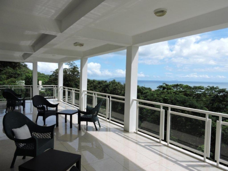 Seiten 4 85396352 768x576