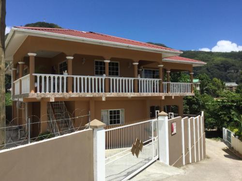 JAL self Catering 7 92082416 7