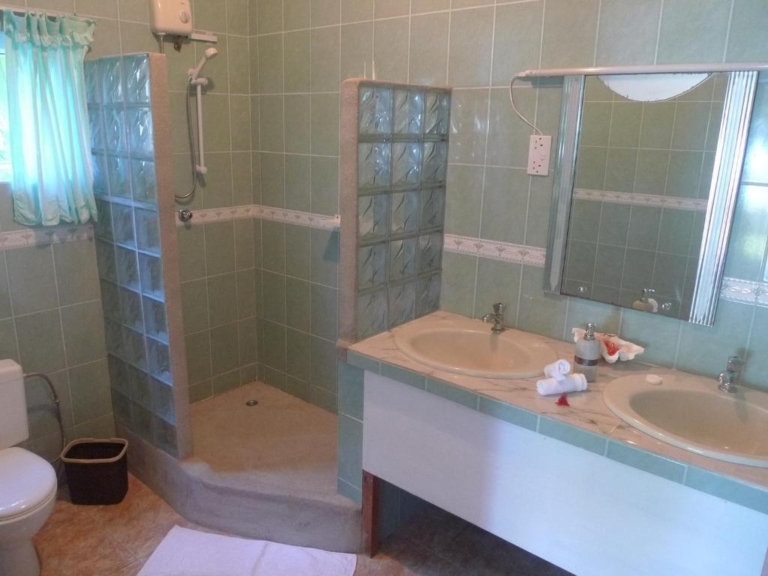 Villa Anse Possesion 8 97689719 768x576