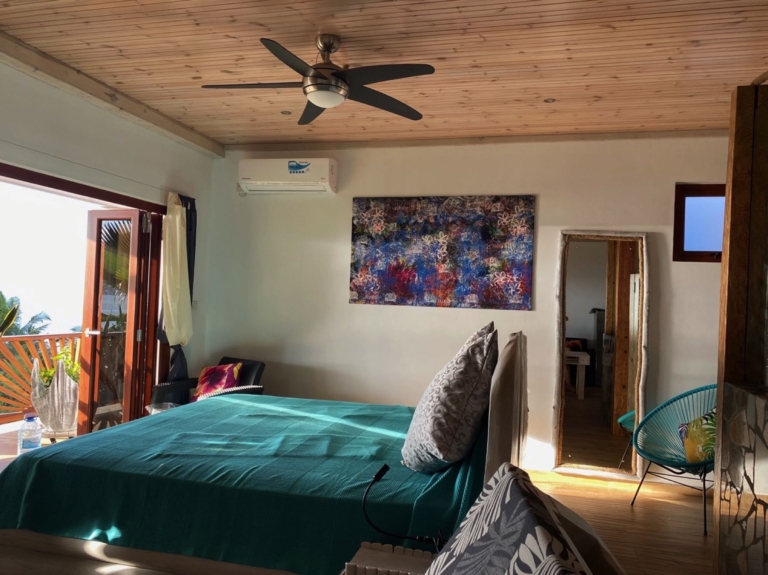 SeyView Apartments 25 SEYVIEWApartments Bed3 1 768x575