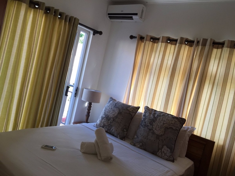 Central Selbstversorgung Apartments 11 bedroom1 2 768x576