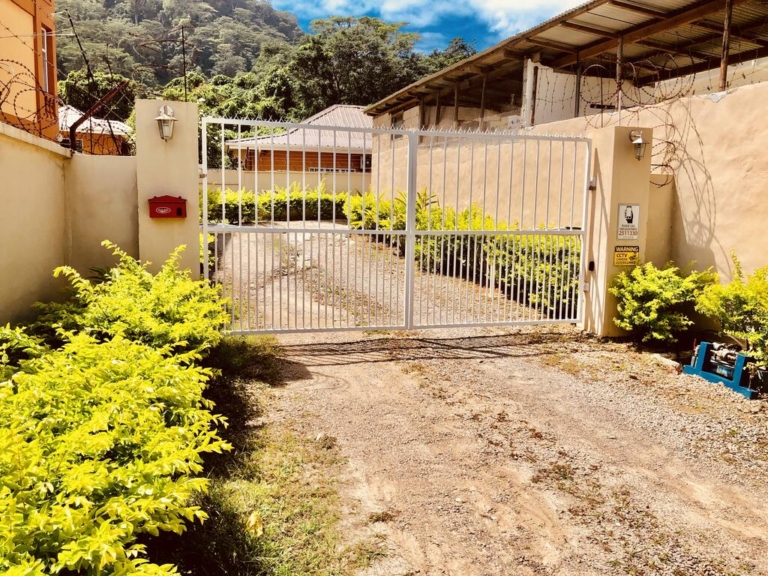 Tropical Hideaway 9 tropical hideaway 4 768x576